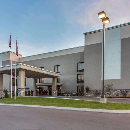 Quality Suites Nashville Airport Экстерьер фото