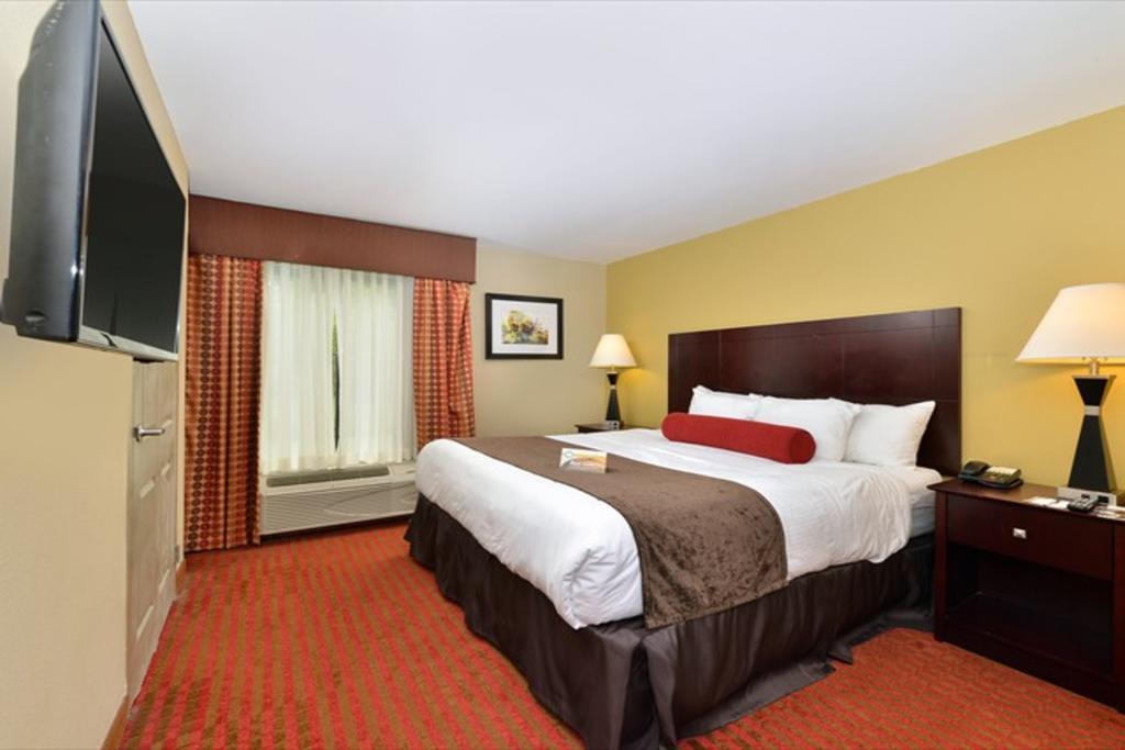 Quality Suites Nashville Airport Экстерьер фото