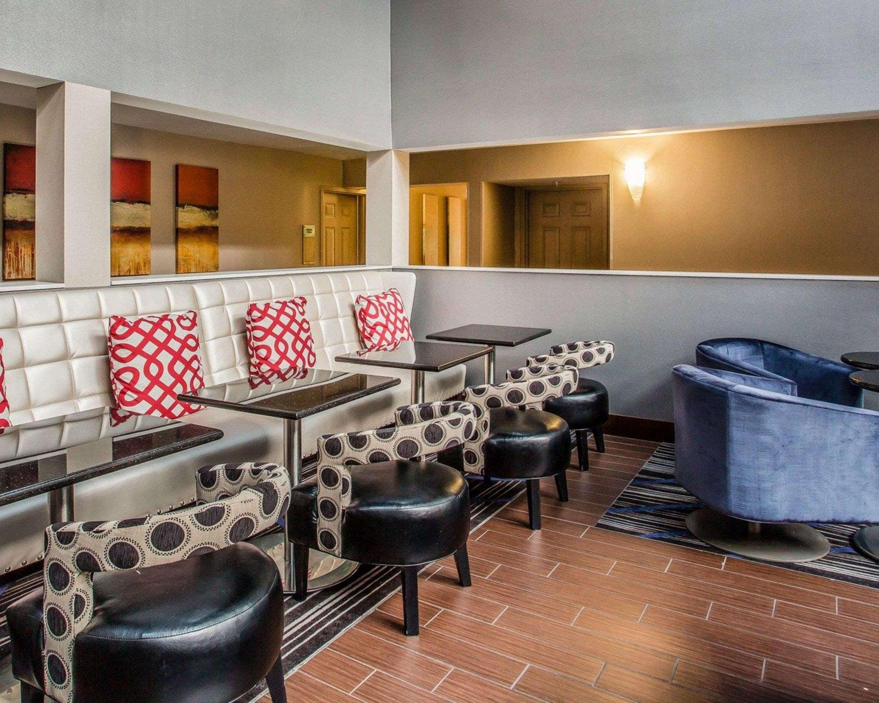Quality Suites Nashville Airport Экстерьер фото