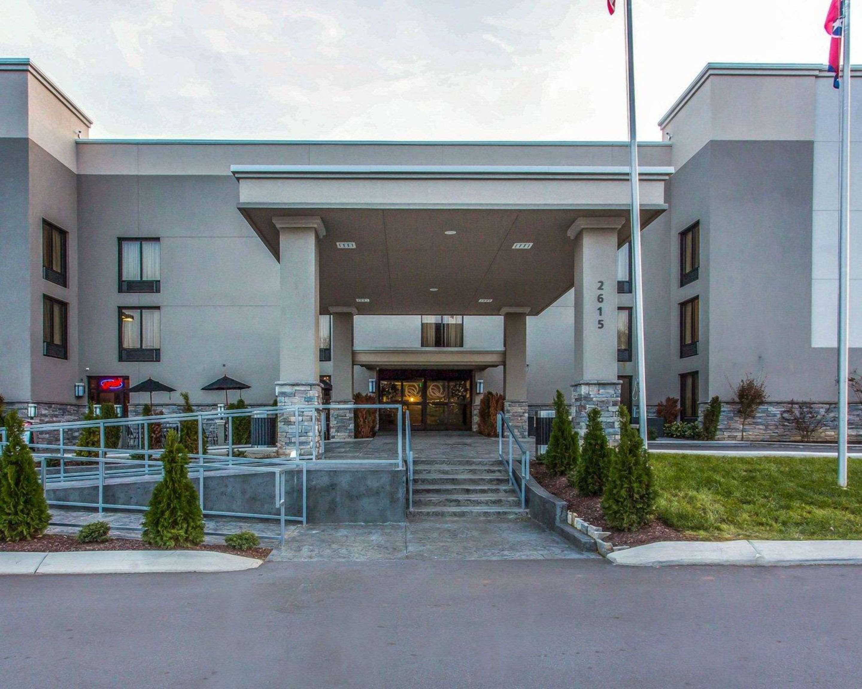 Quality Suites Nashville Airport Экстерьер фото