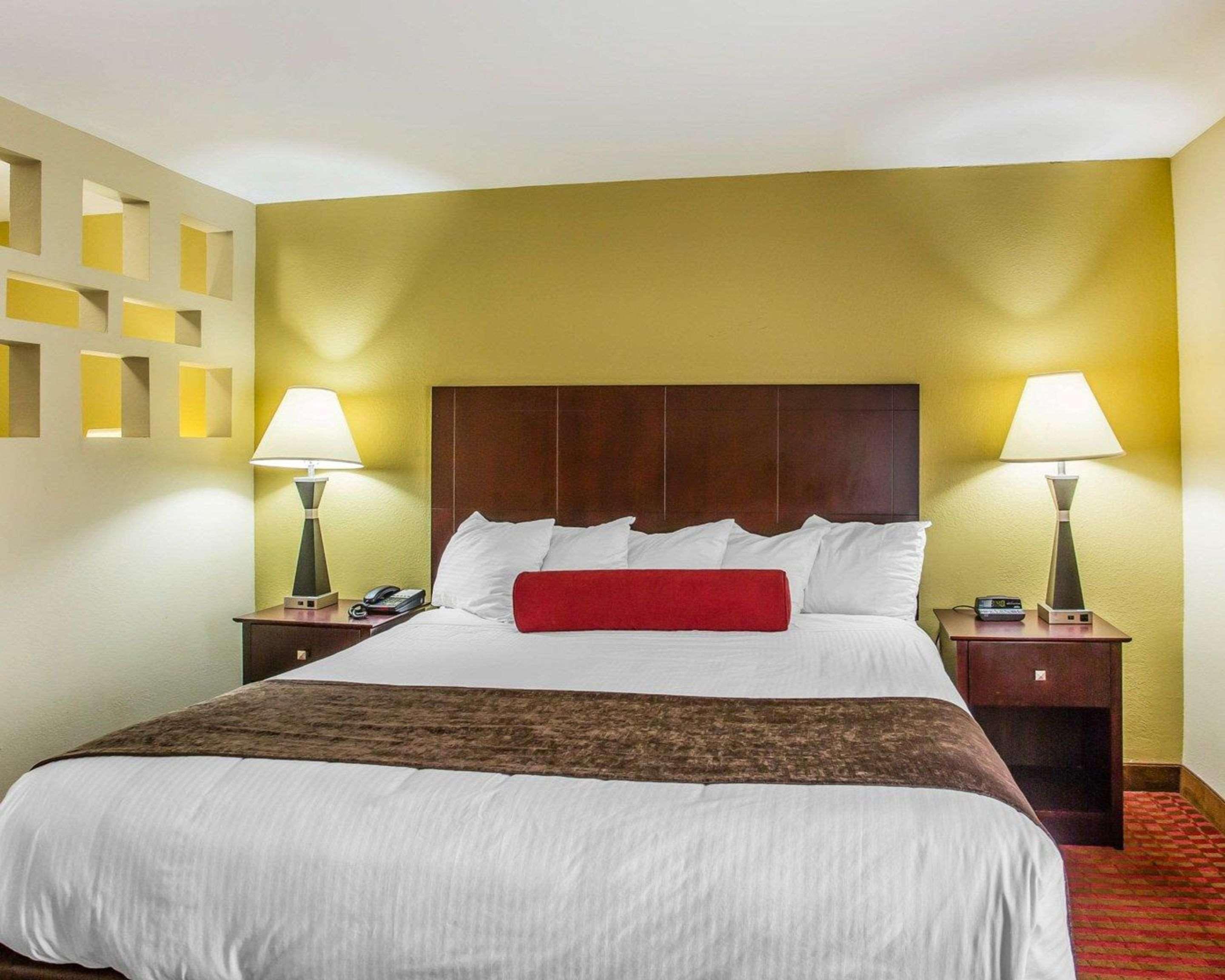 Quality Suites Nashville Airport Экстерьер фото