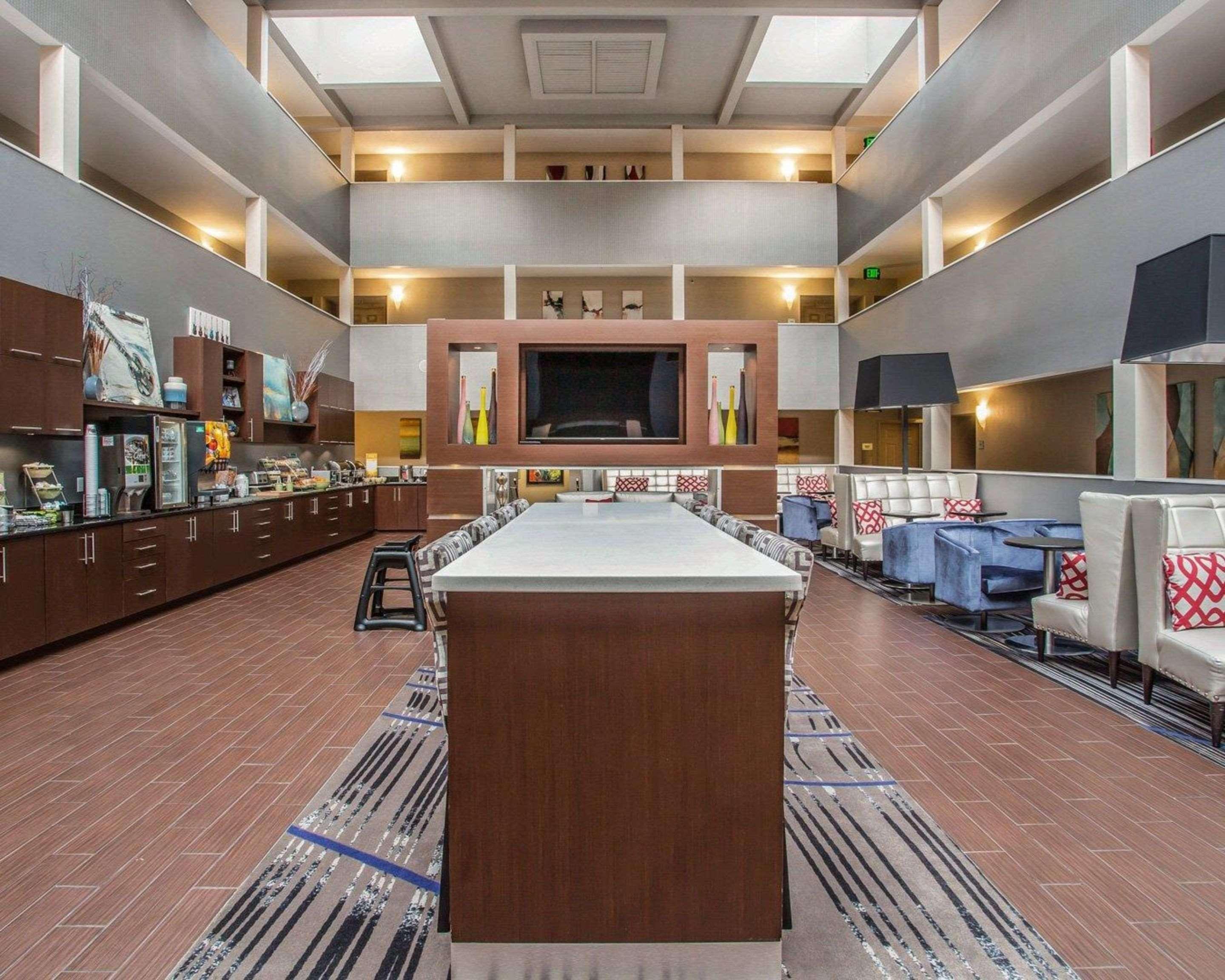 Quality Suites Nashville Airport Экстерьер фото