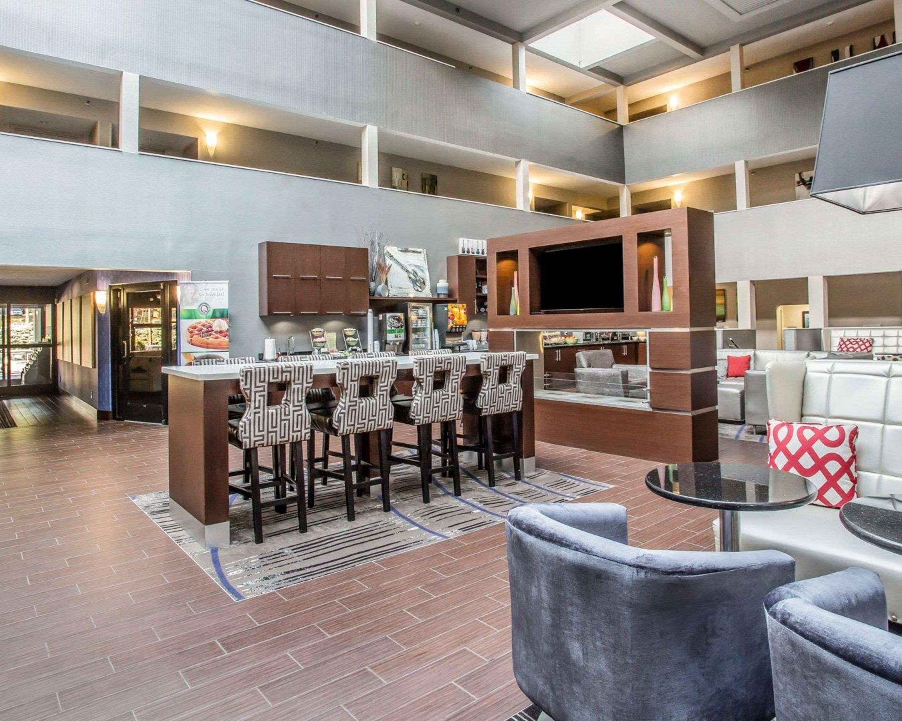 Quality Suites Nashville Airport Экстерьер фото