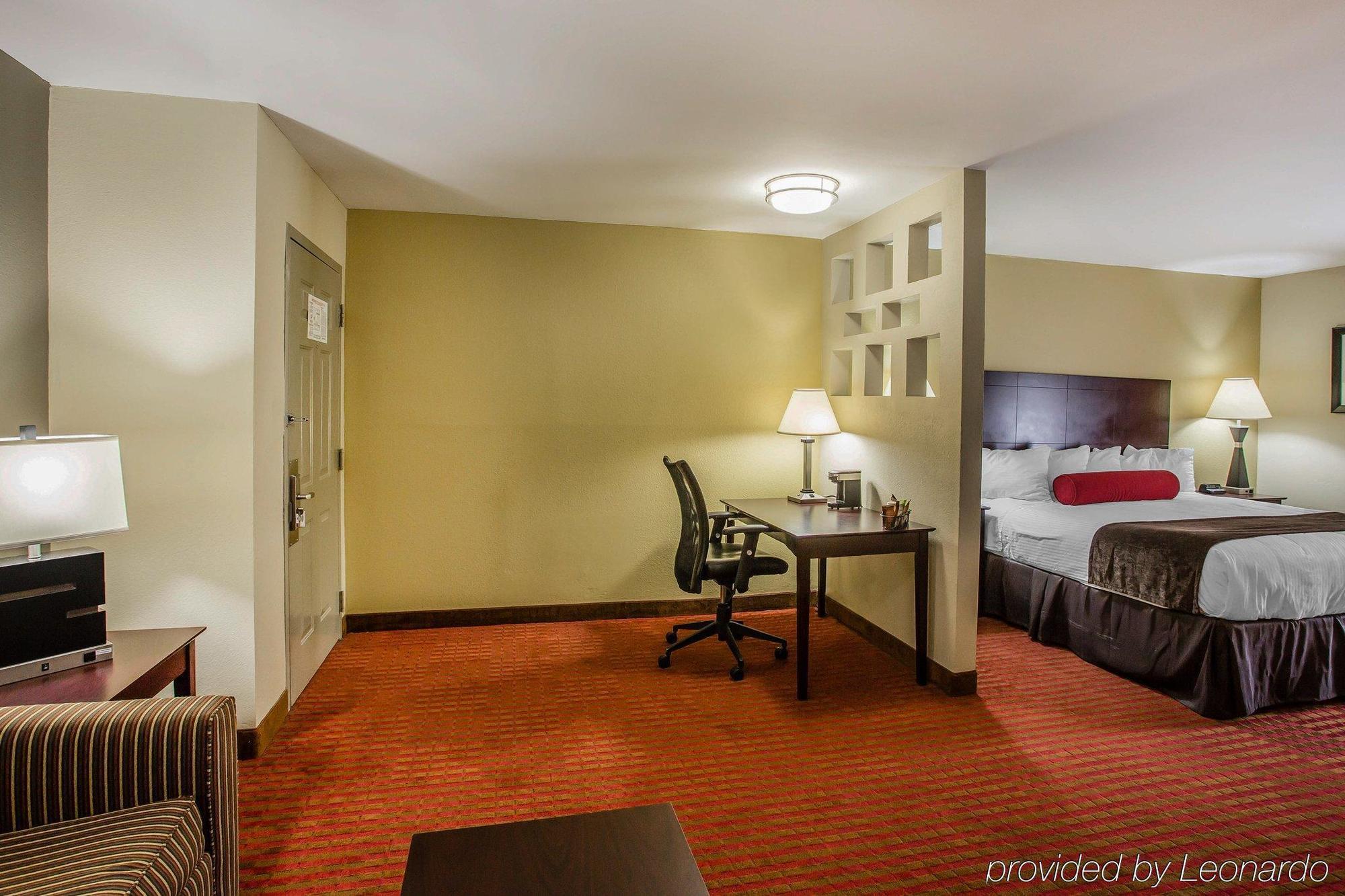 Quality Suites Nashville Airport Экстерьер фото